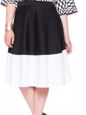 Eloquii Black White Colorblock Midi Circle Skirt Size 14